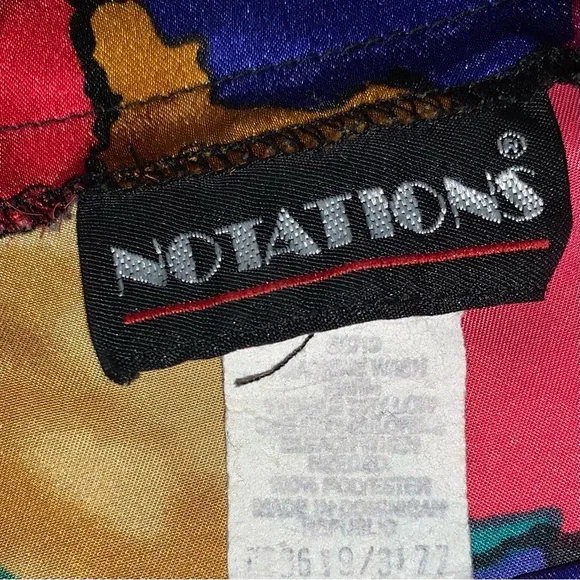 v i n t a g e :: Bold Floral Abstract Buttoned Satin Blouse - Picture 5 of 8